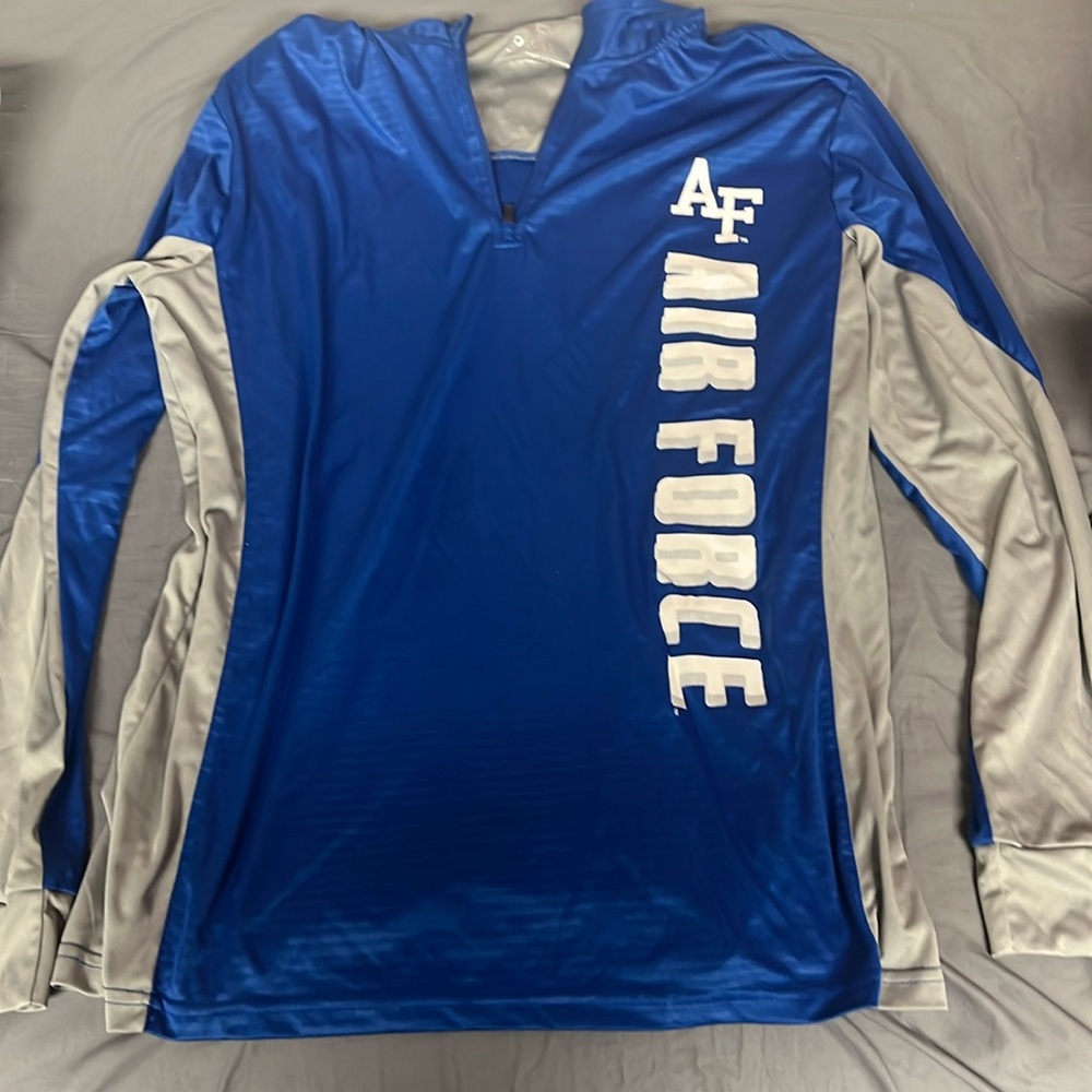 Men’s colosseum Air Force Falcons 1/4 zip size large